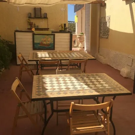 Homestay Holiday Romana