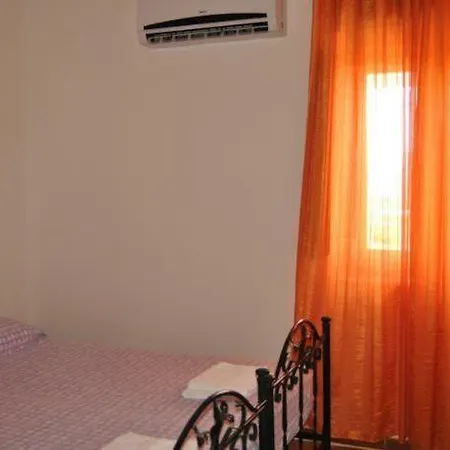 Holiday Romana *